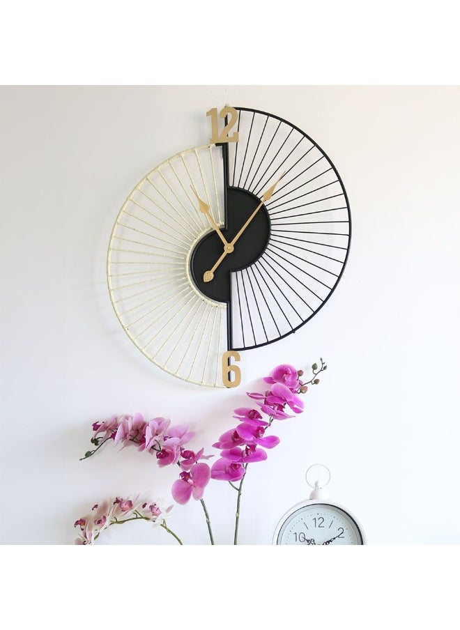 Cambridge Wall Accent Wall Clock Stylish Modern Design Large Decorative Timepiece For Living Room Office Bedroom Elegant Home Decor Piece 60X68.5X4.5Cm Black