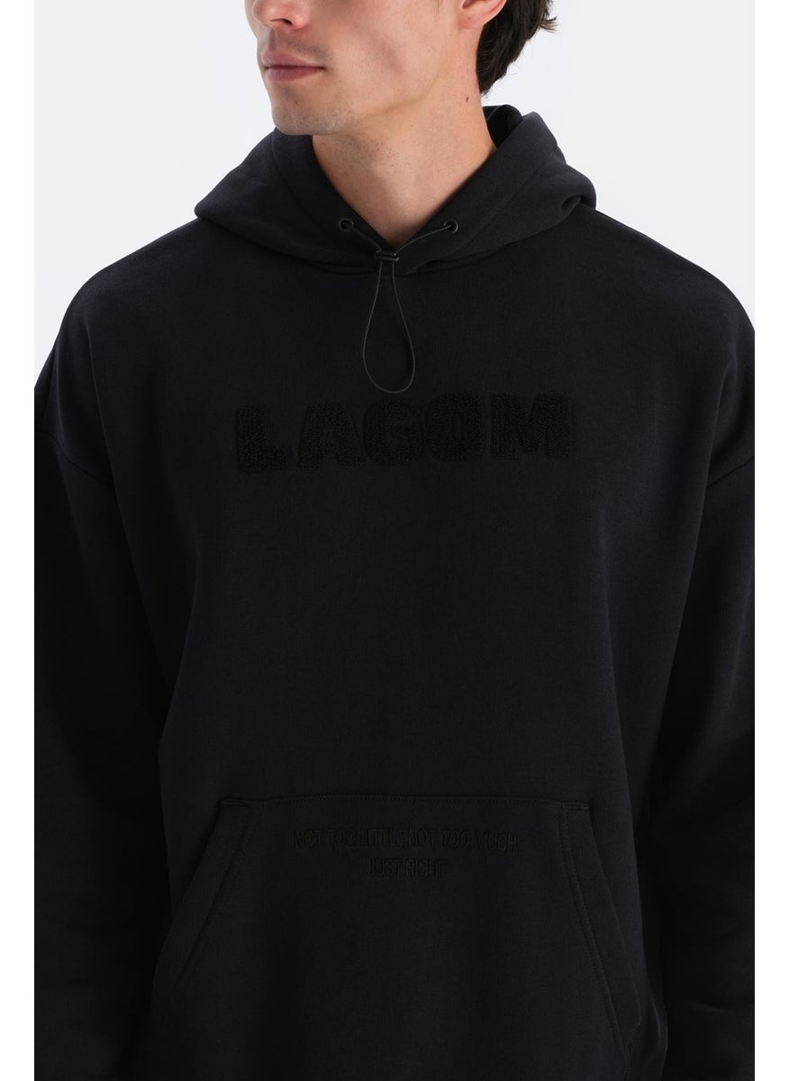 Black Men's Hooded Sweatshirt with Lining