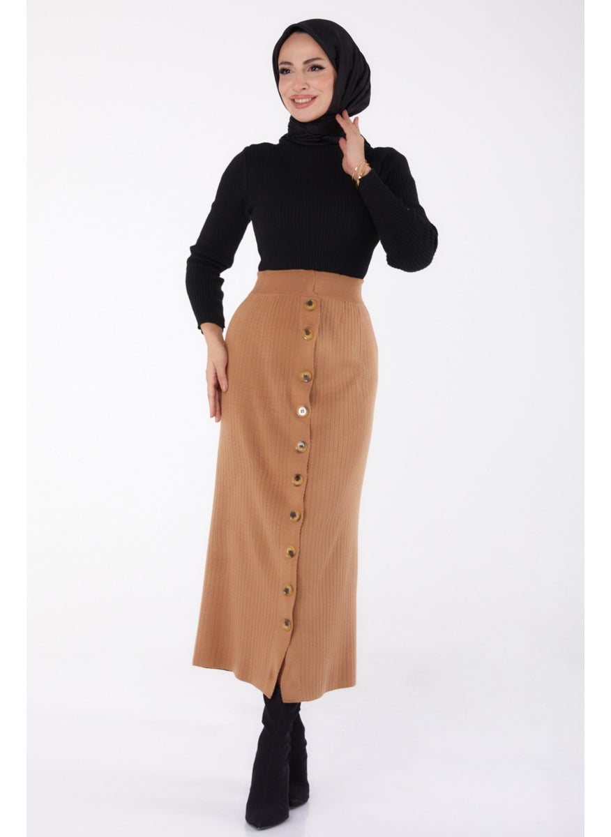 Plain Medium Women's Milky Coffee Buttoned Knit Skirt - 24722