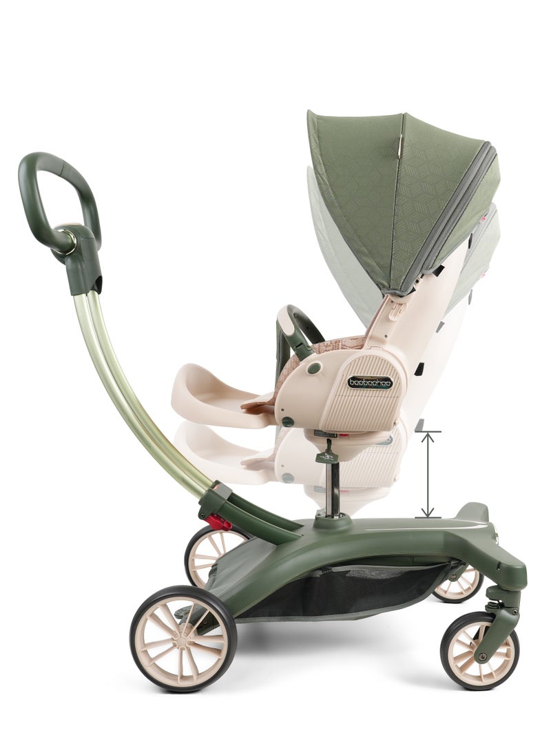 A must-have stroller for taking kids out, which is a two-way portable stroller suitable for newborns. It allows babies to sit or lie down comfortably, and also offers a high landscape view.