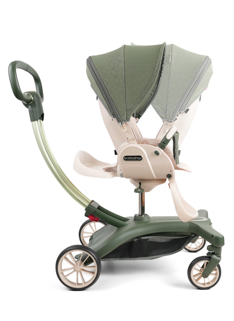 A must-have stroller for taking kids out, which is a two-way portable stroller suitable for newborns. It allows babies to sit or lie down comfortably, and also offers a high landscape view.