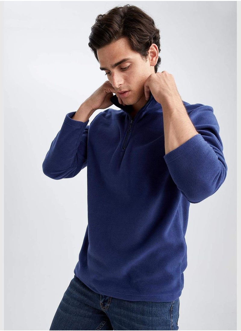 Man Regular Fit Stand Up Collar Long Sleeve Knitted Sweat Shirt