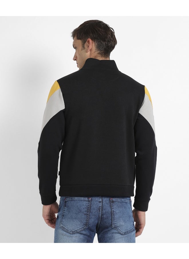 Men's Multicolour Contrast Panel Sweatshirt With Half-Zip Closure