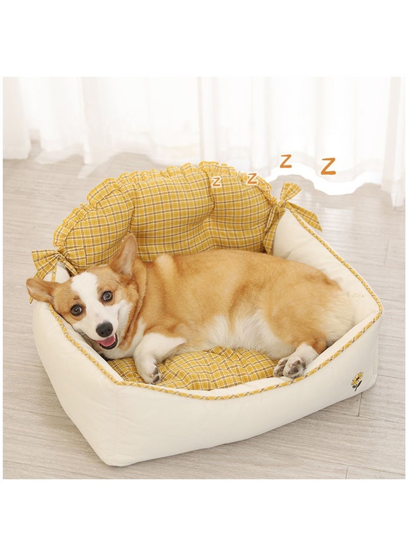 Modern Soft Plush Round Pet Bed for Cats or Small Dogs, Mini Medium Sized Dog Cat Bed Self Warming Autumn Winter Indoor Snooze Sleeping Cozy Kitty Teddy Kennel