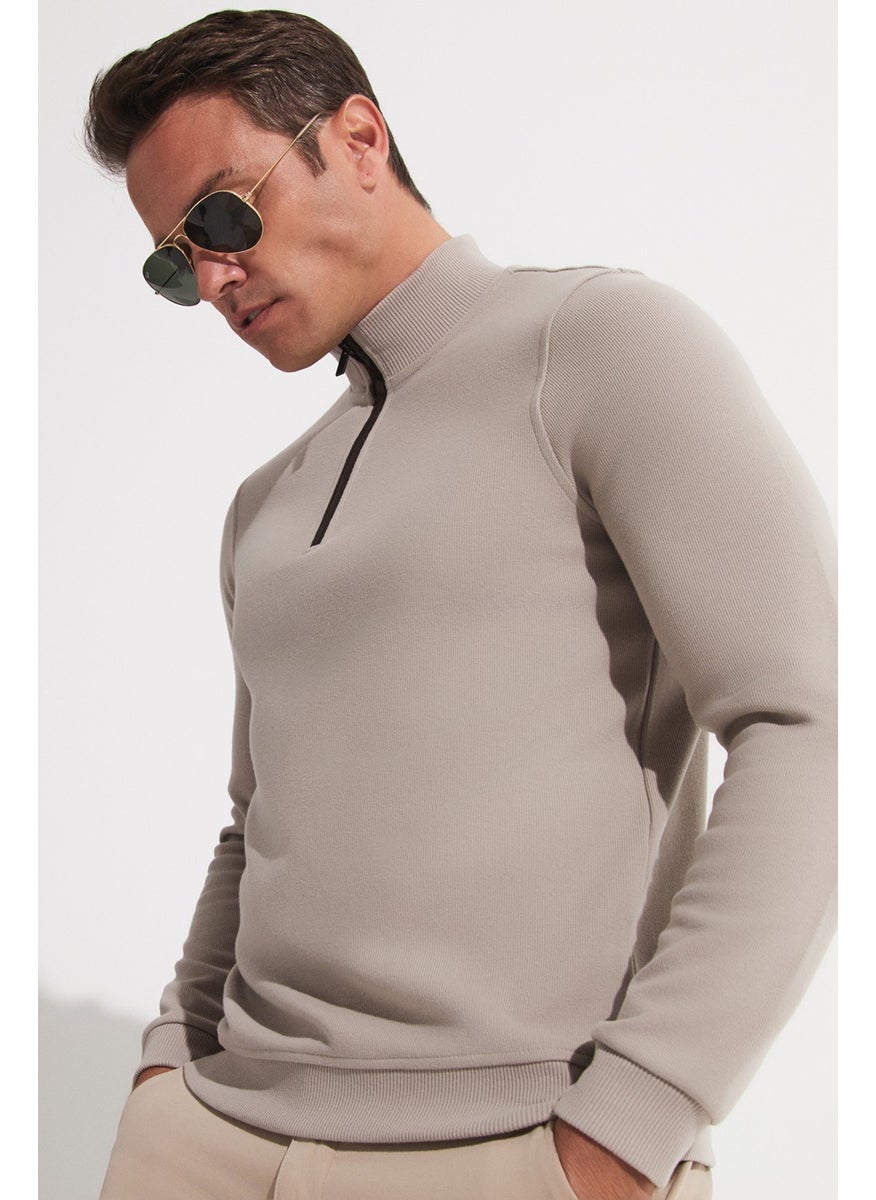 Exclusive Men's Regular Fit Half Zip Sweatshirt