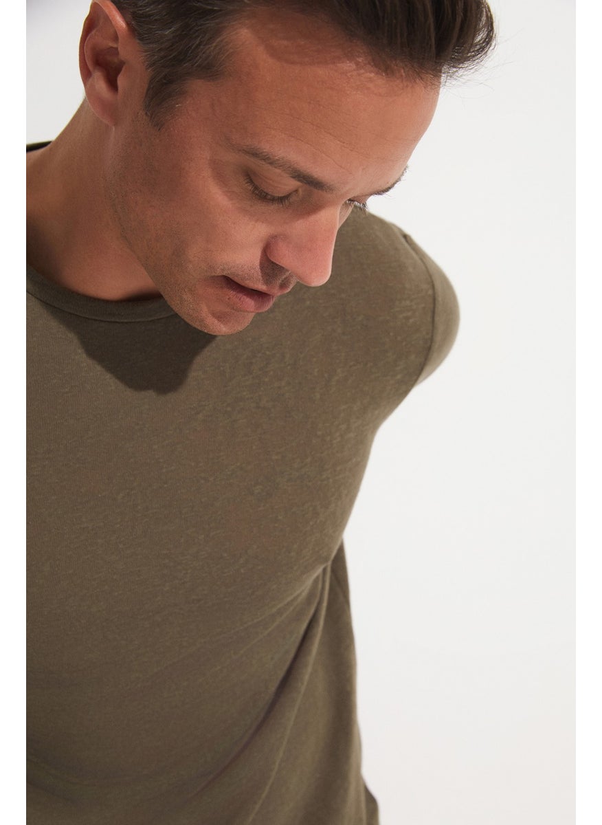 Men's Regular Fit Zippered Collar T-Shirt