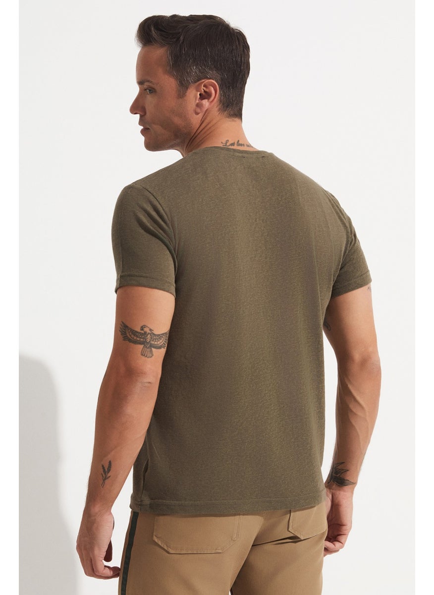 Men's Regular Fit Zippered Collar T-Shirt