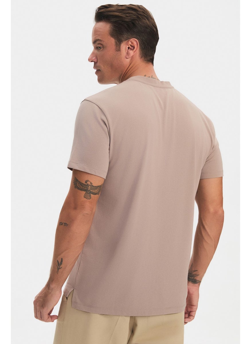 Men's Pocket Detailed T-Shirt