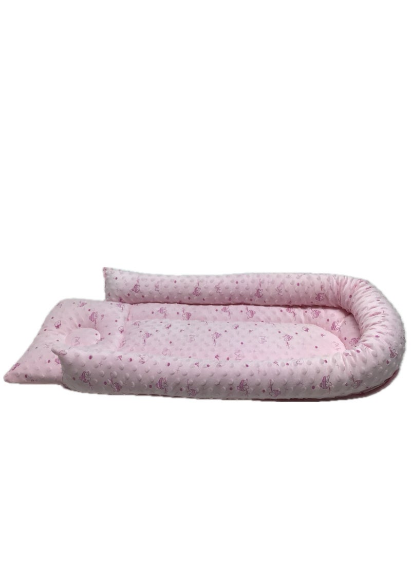 BABY COMFORT BED WITH ATTACHED PILLOW AND BORDER