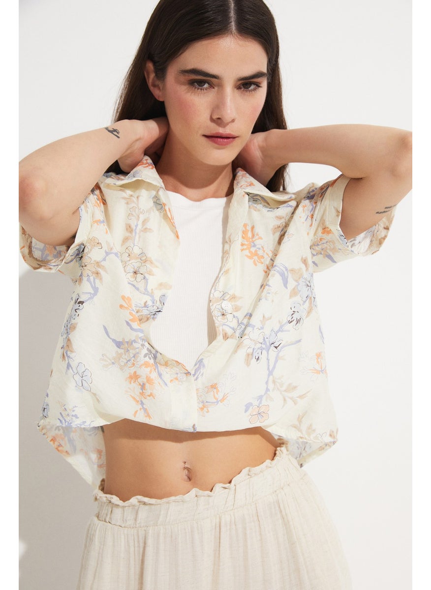 Women's Viscose Blend Patterned Crop Shirt