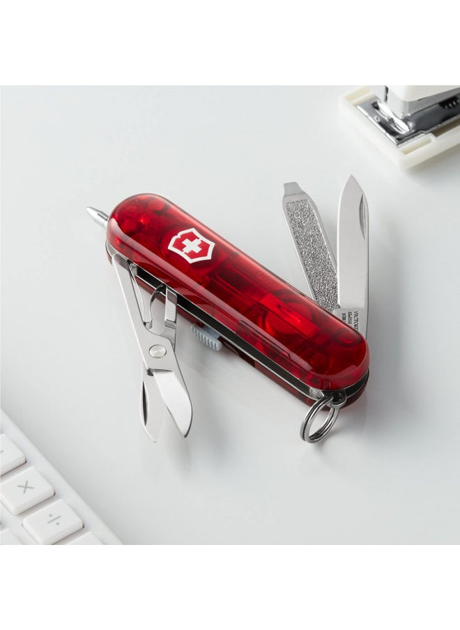 Victorinox Signature Lite Swiss Army Knife, Compact, 7 Functions, Swiss Made Pocket Knife with Pressurized Ballpoint Pen, LED and Key Ring - Ruby