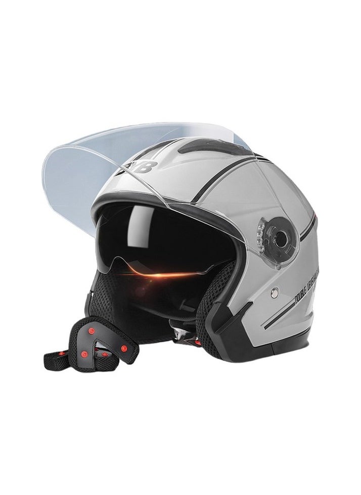 Sunlined closed motorcycle helmet Colour:Gray Body:M