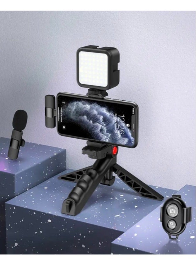 NEW Professional Vlogging Kit – Remote Control, Foldable Tripod, LED Lamp, & Wireless Lavalier Microphone for iPhone