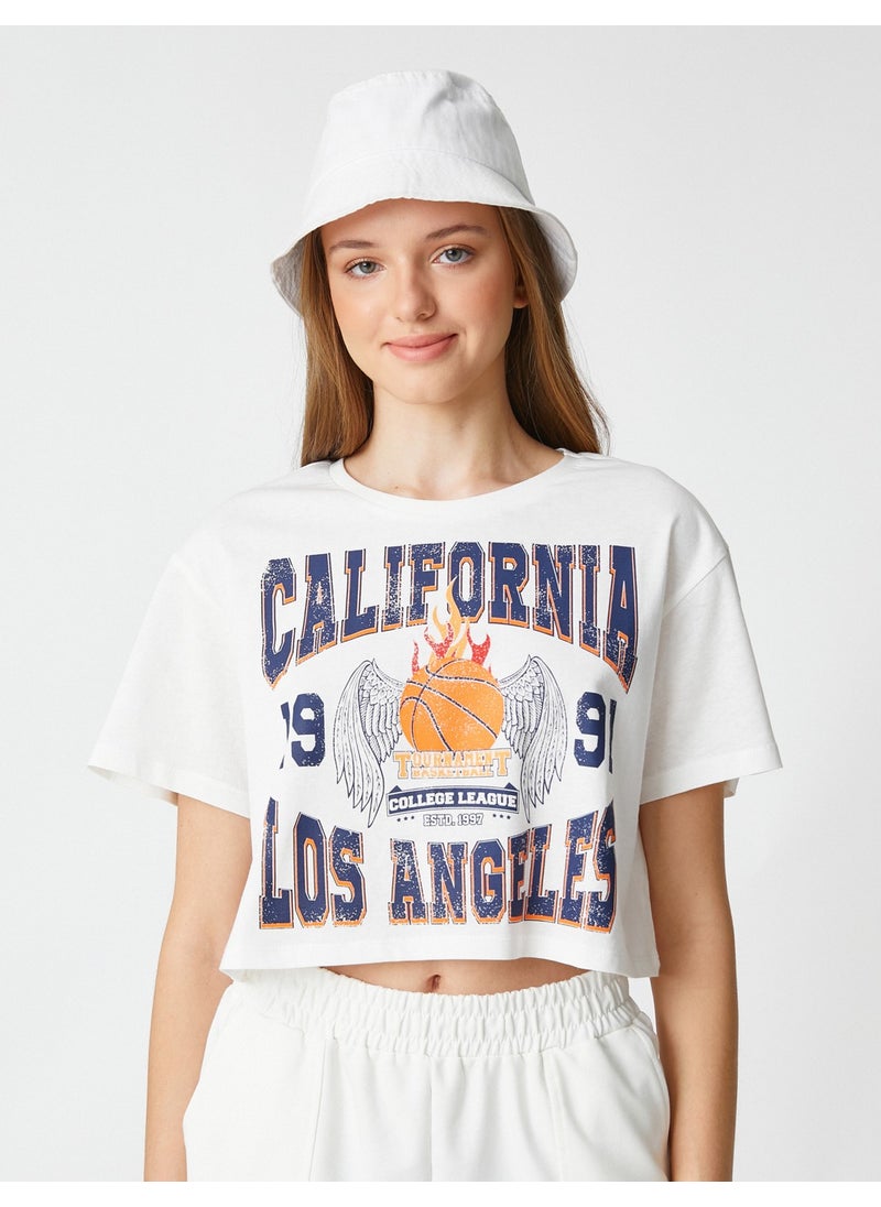 Crop T-Shirt Short Sleeve Crew Neck College Printed