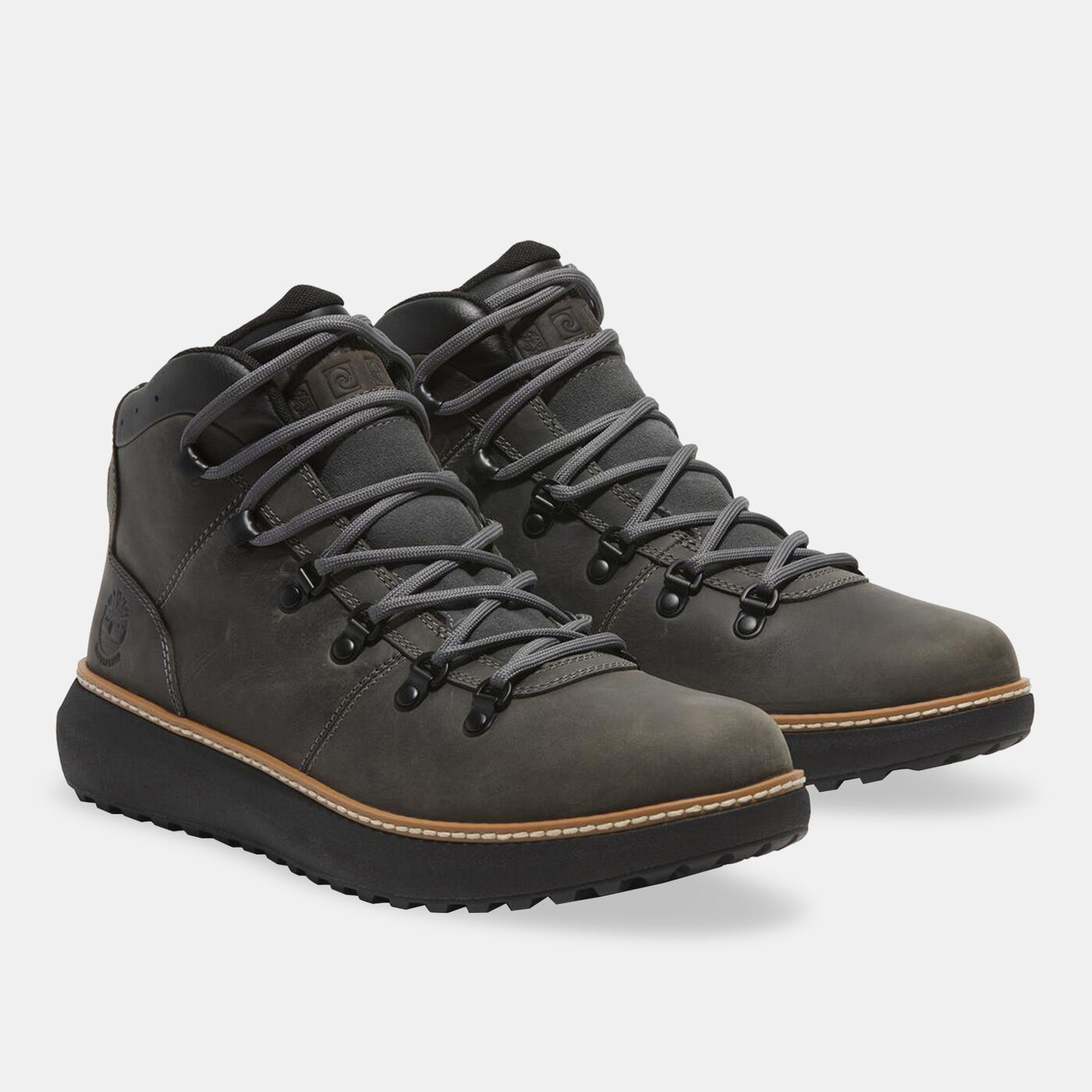 Men's Hudson Road Mid Chukka Boots