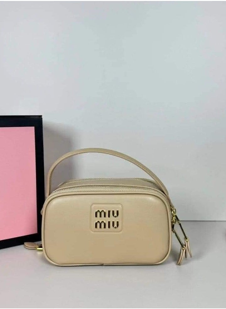 MIU Leather and Patent Leather Shoulder Bag