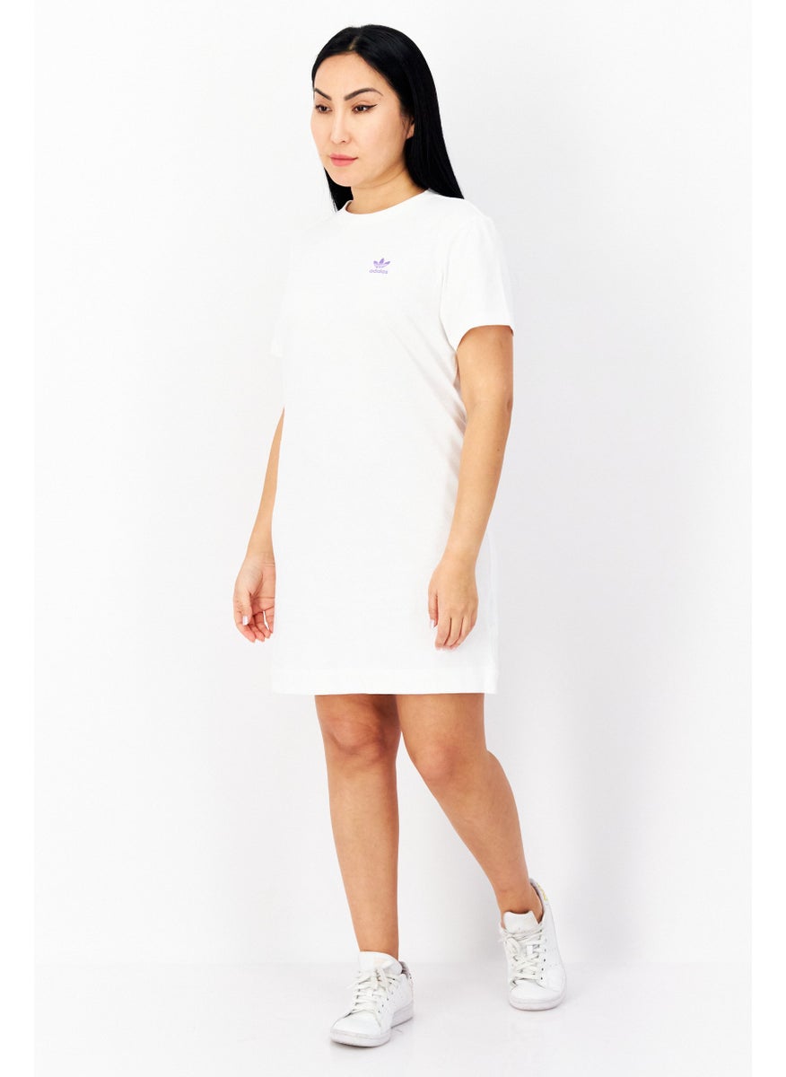 Women Sportswear Fit Training Dress, White Combo