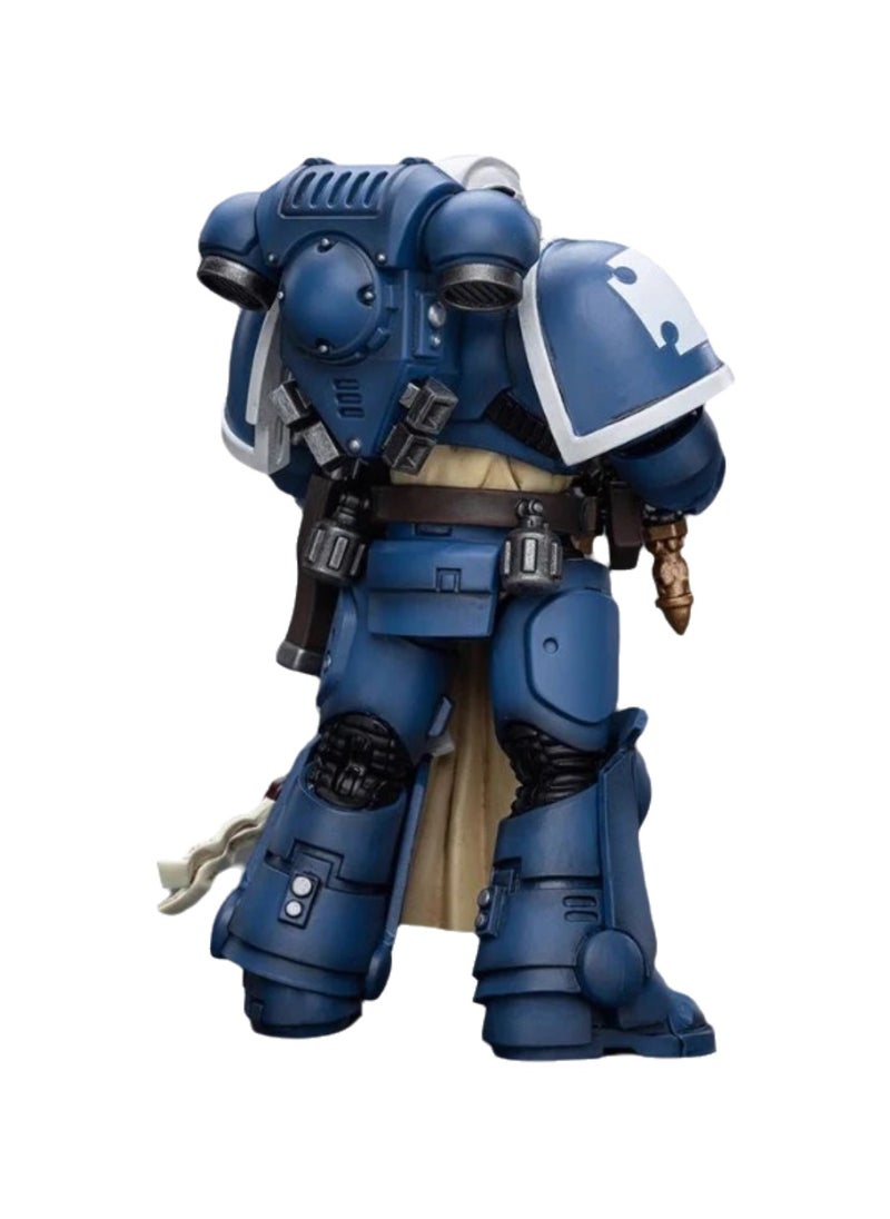 JOYTOY Warhammer 40,000 Action Figure, Ultramarine Veteran with Composite Plasma Gun, 4.7-inch 1/18 Warhammer 40K Series Model, Unisex, Adult, New Year Festival, Birthday Gift, Suitable for Children 15 Years Old and Above