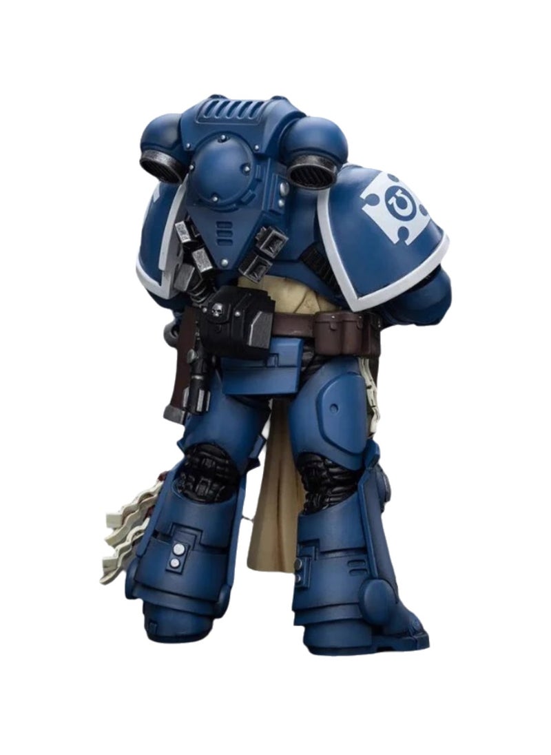 JOYTOY Warhammer 40,000 Action Figure, Ultramarine Veteran with Auto-Blast Rifle, 4.7-inch 1/18 Warhammer 40K Series Model, Unisex, Adult, New Year Festival, Birthday Gift, Suitable for Children 15 Years Old and Above