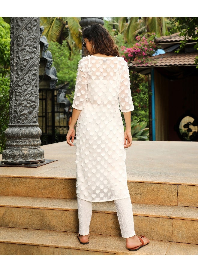 Women's Daisy White Applique Hearts Kurta With Crop And Trousers