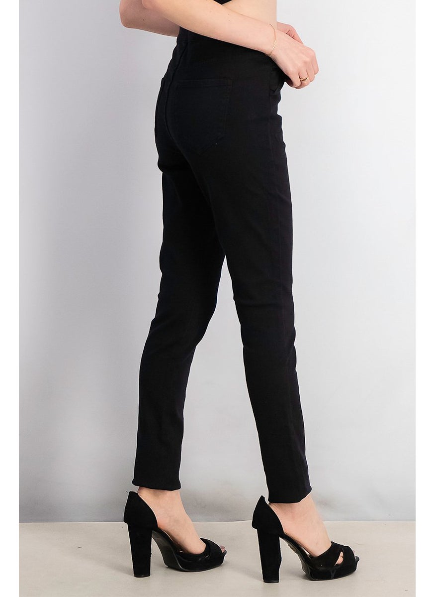 Women Regular Fit Plain Belted Stretchable Pants, Black