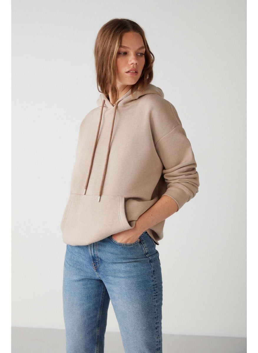 Adel Relaxed Fit Knitted Kangaroo Pocket Hooded Beige Sweatshirt