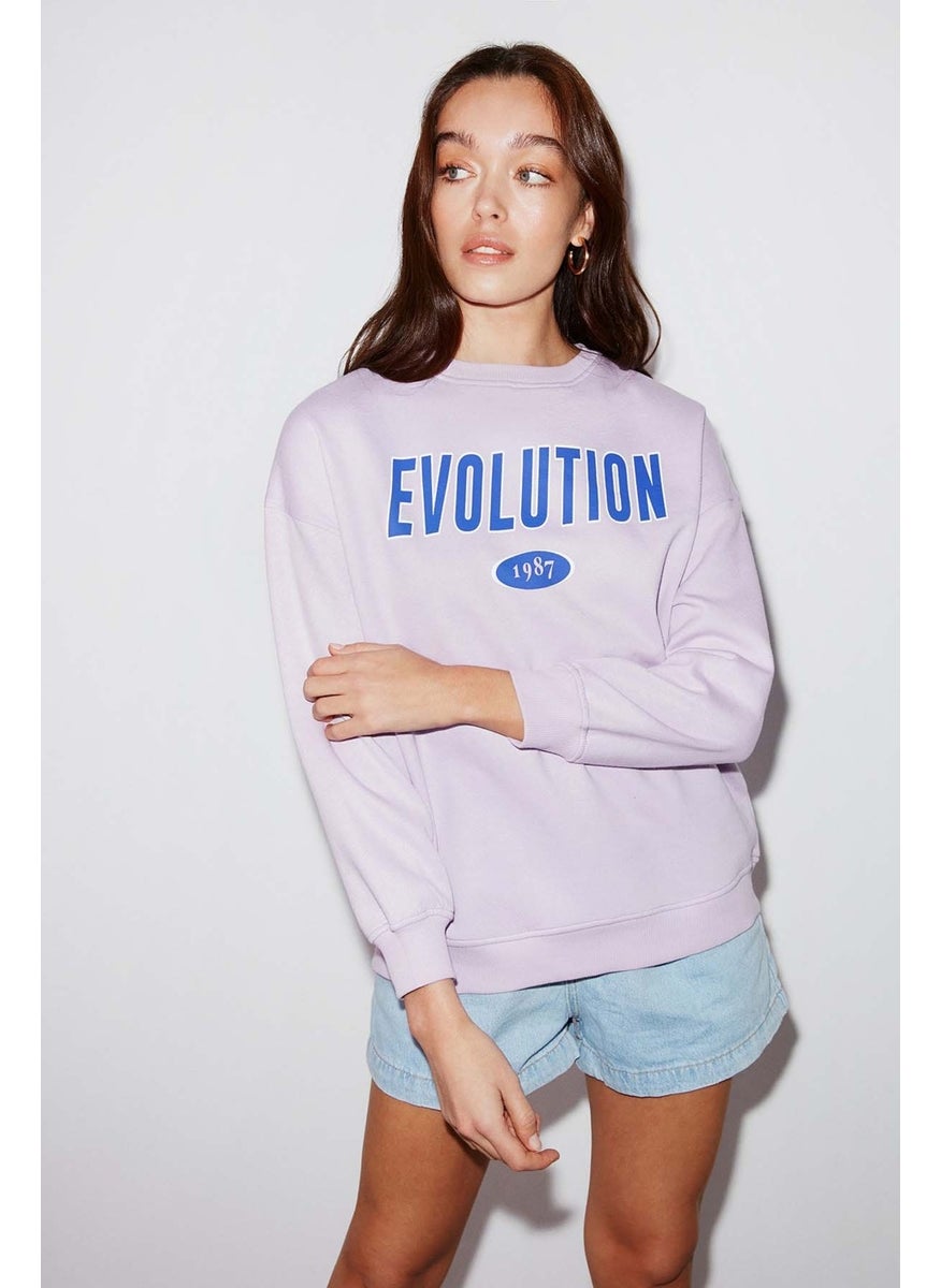 Ivory Women's Oversize Lilac Sweatshirt