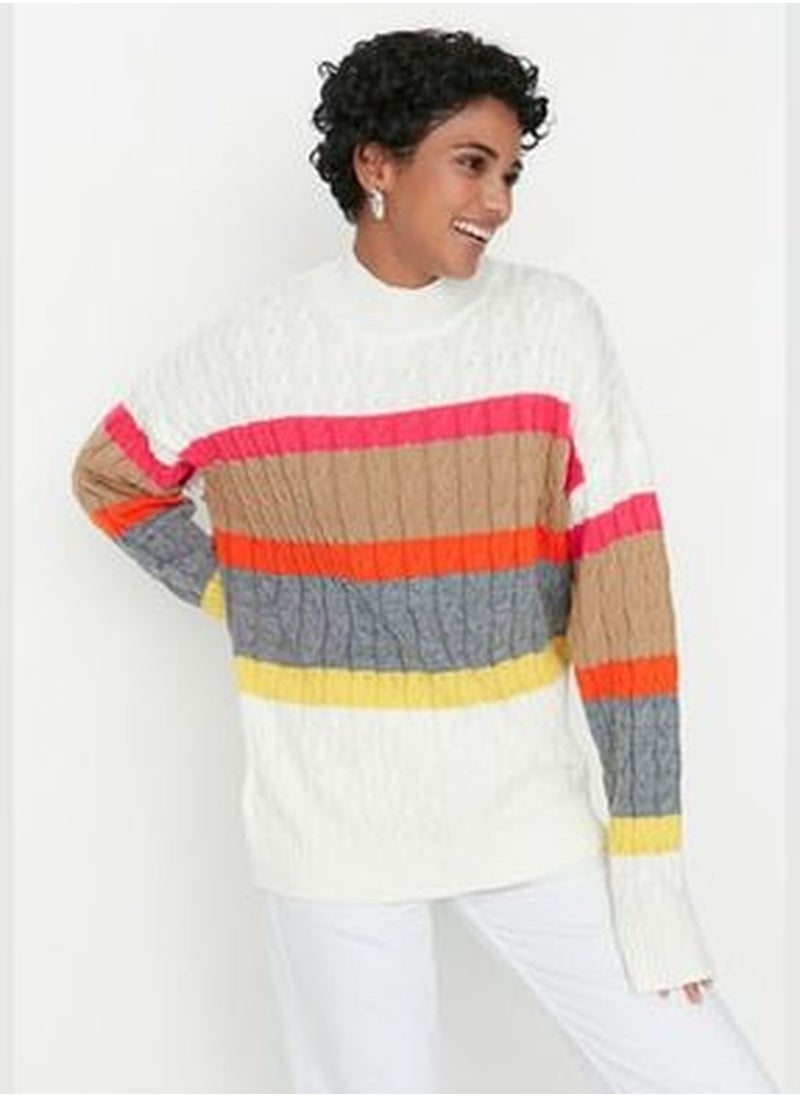 Ecru Knit Detailed Color Block Knitwear Sweater TWOAW23KZ00605