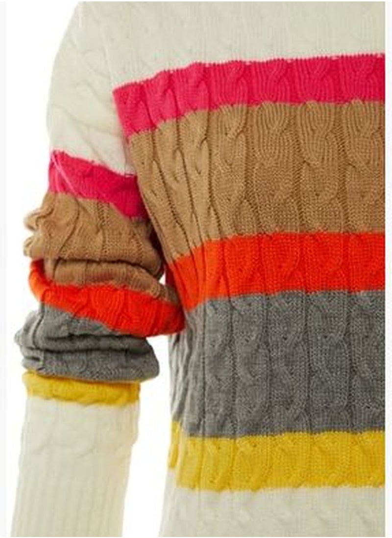 Ecru Knit Detailed Color Block Knitwear Sweater TWOAW23KZ00605