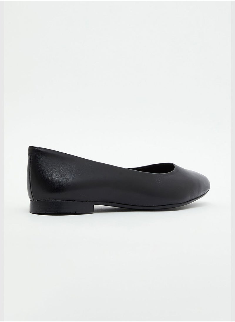 Leather Ballerinas