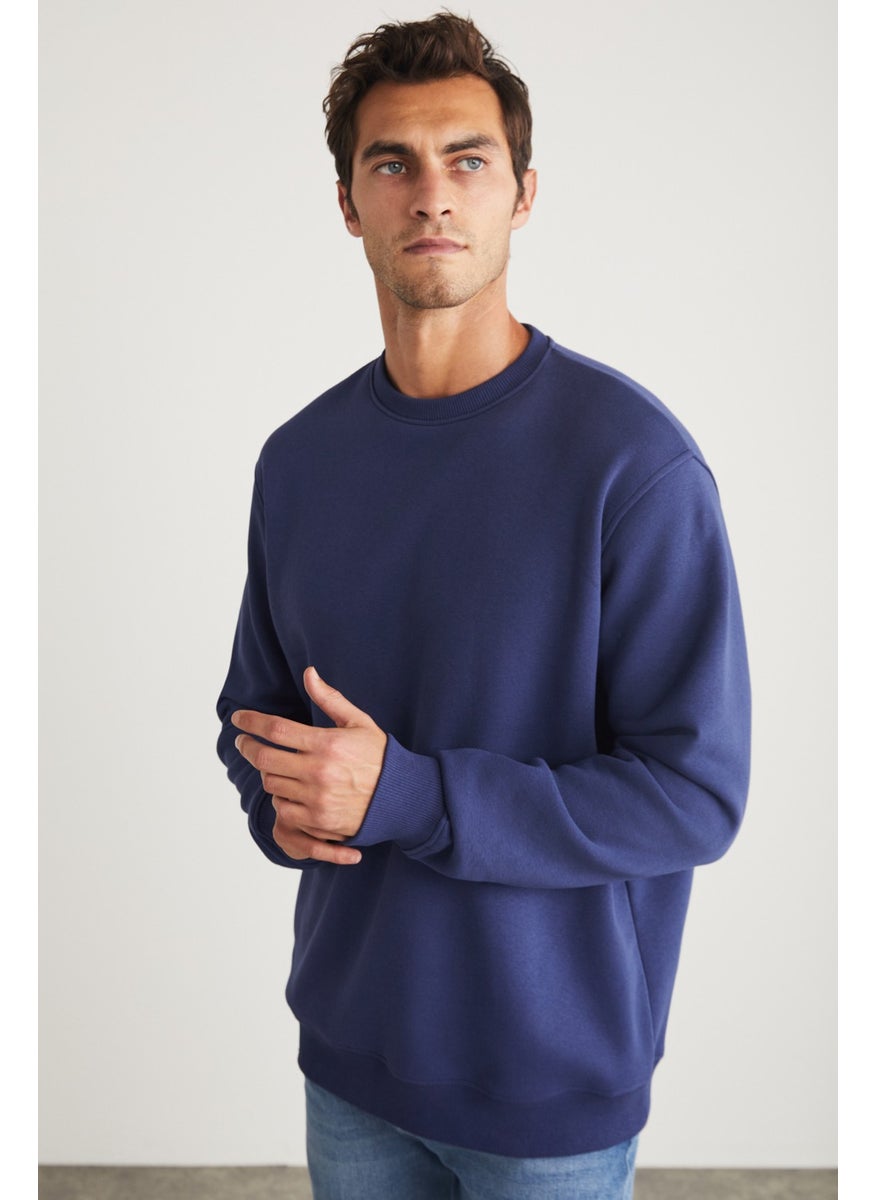 Travis Men's Soft Fabric Regular Fit Round Collar Navy Blue Sweatshirt