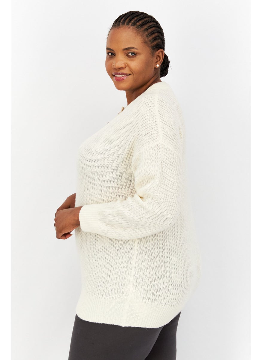 Women Round Neck Textured Sweater, Off White