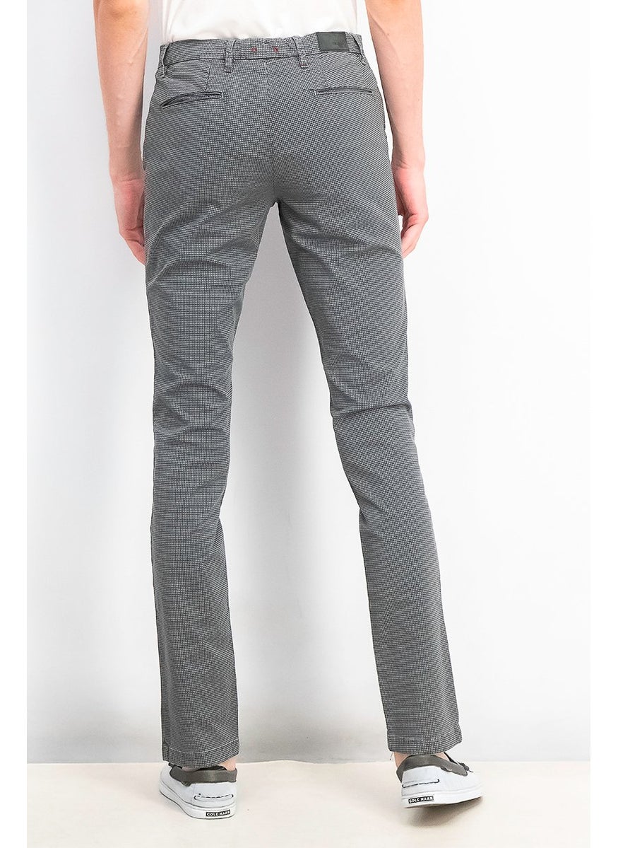 Men Regular Fit Solid Chino Pants, Grey Combo