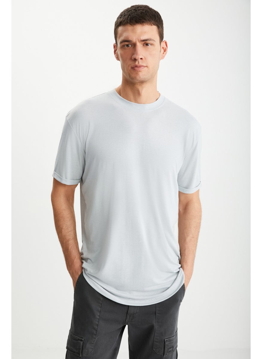 Oscar Men's Long Fit Flowing Fabric Light Gray T-Shirt