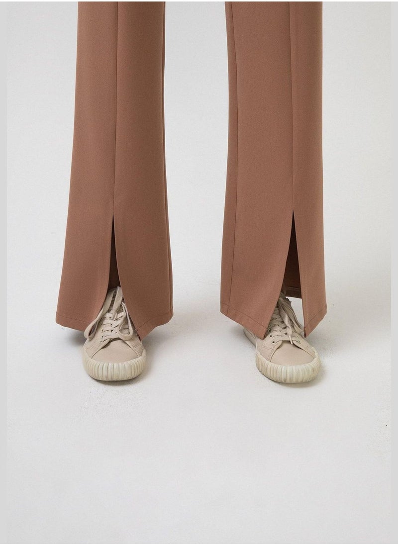 SLIT CREPE TROUSERS