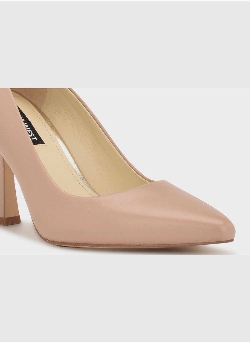 wnSORTS Mid Heel Pumps