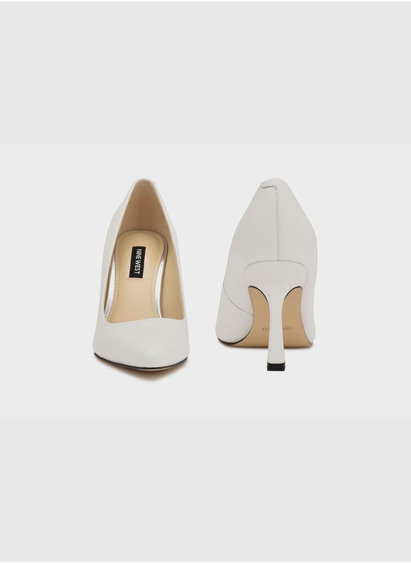 wnSORTS Mid Heel Pumps