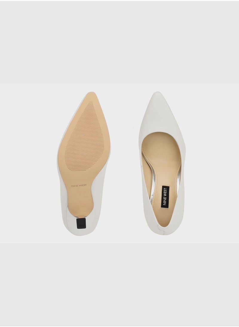 wnSORTS Mid Heel Pumps