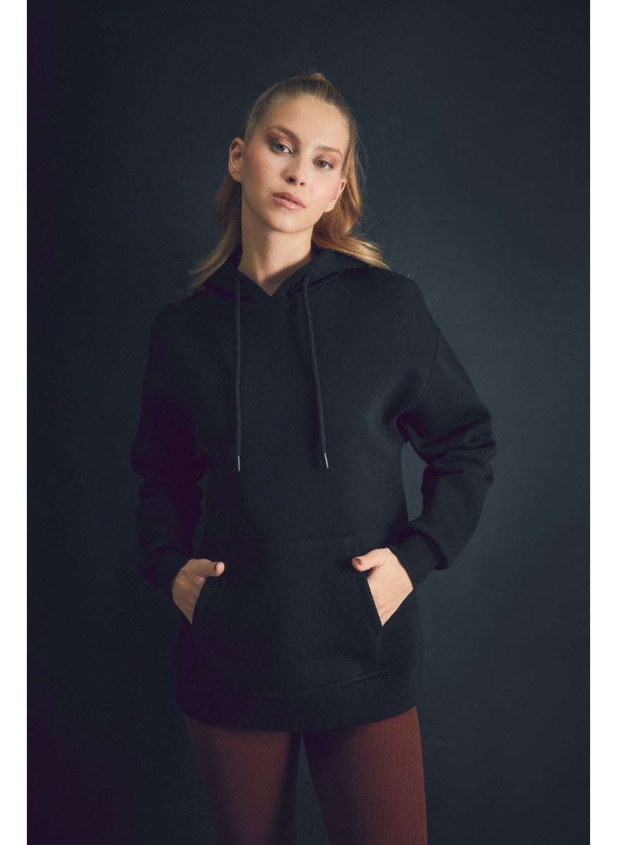 Basic Kangaroo Pocket Hooded Sweatshirt