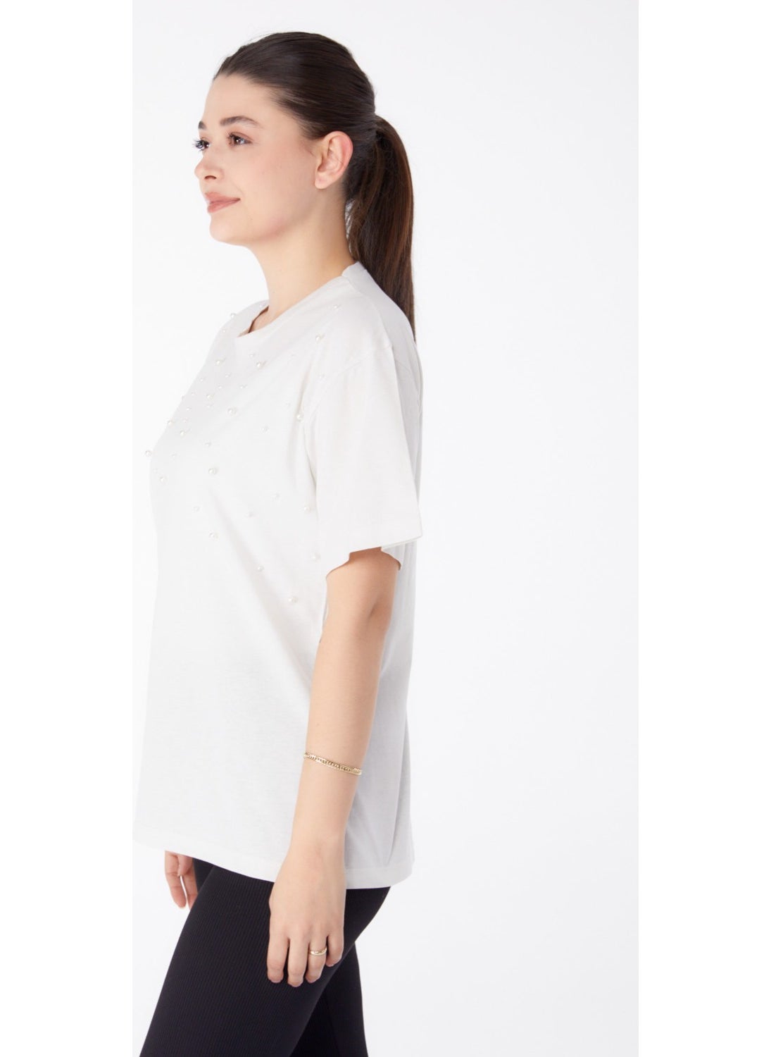 Plain Crew Neck Women's Ecru Pearl Detailed T-Shirt - 25473