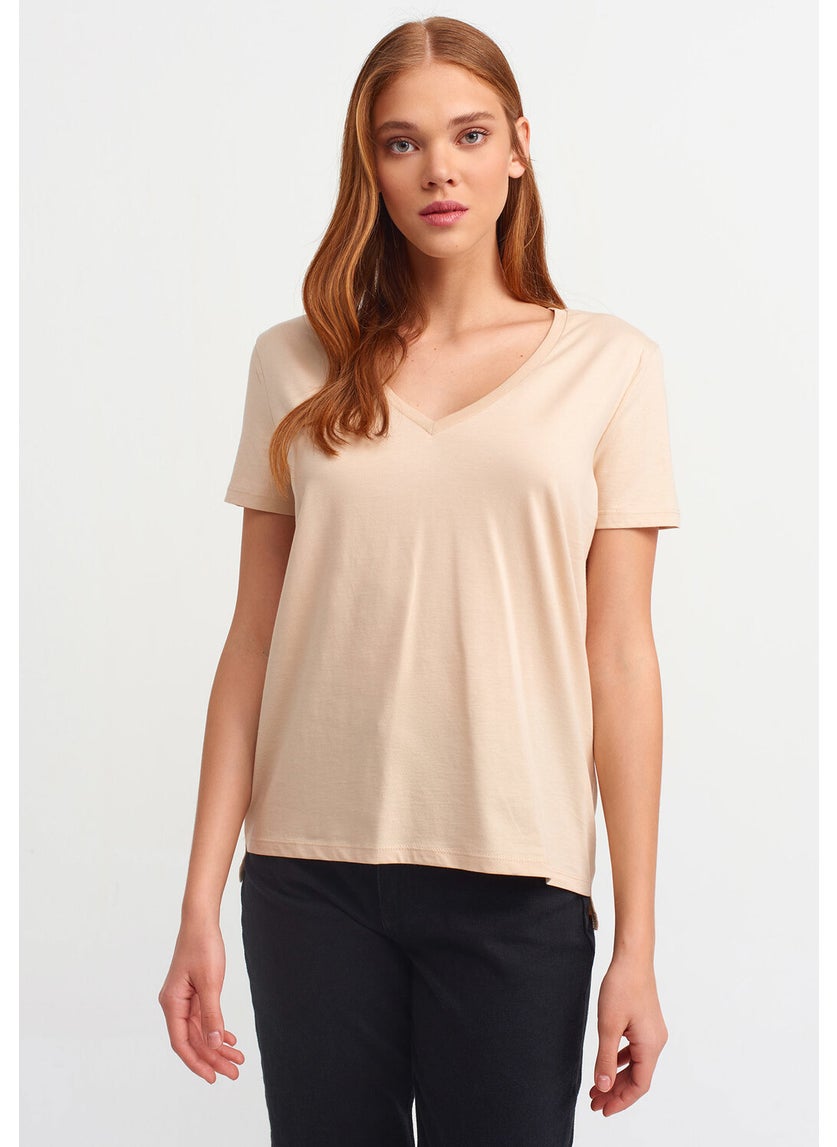 3470 V Neck Basic T-Shirt-Beige