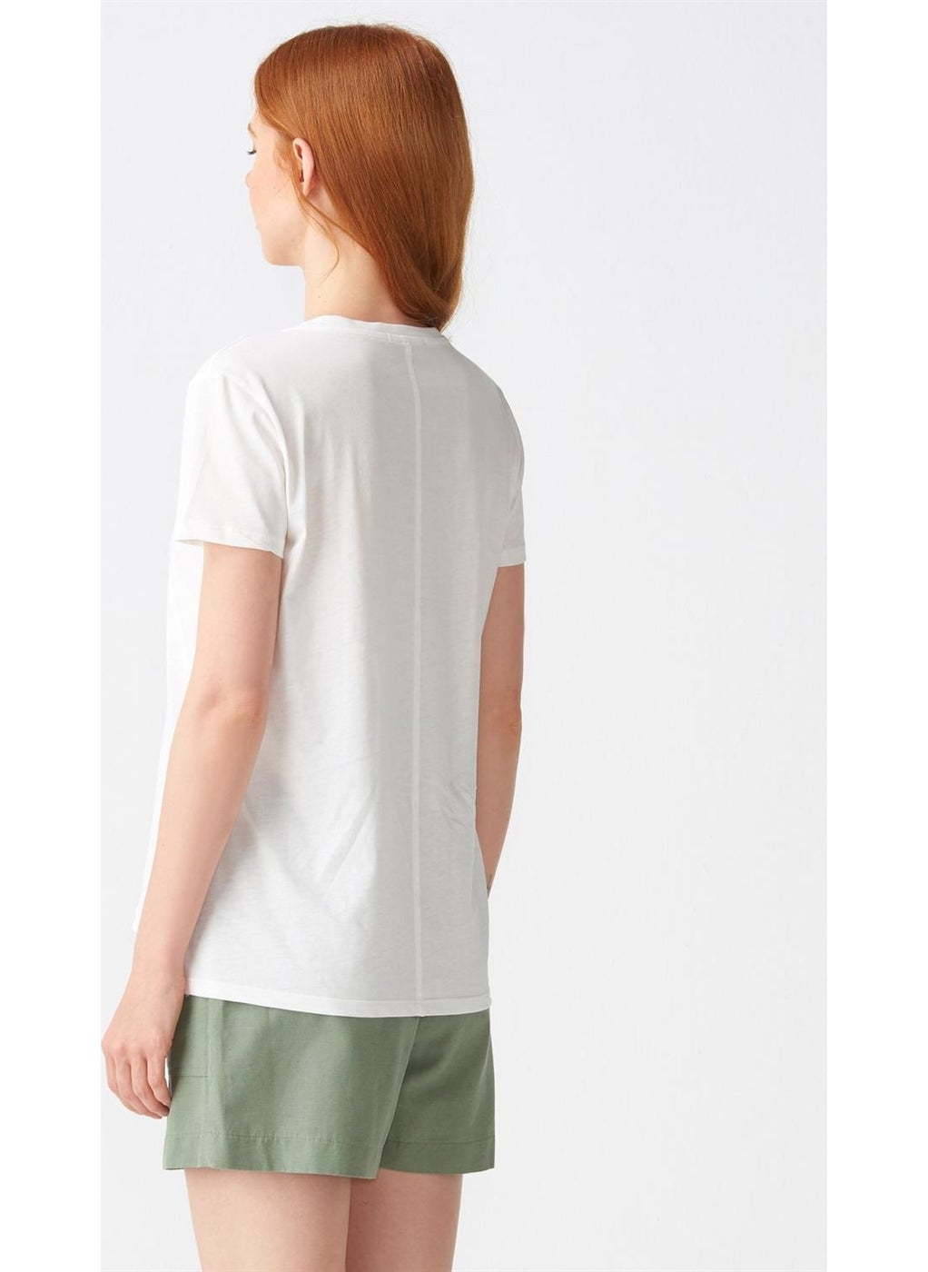 3470 V Neck Basic T-Shirt-Ecru