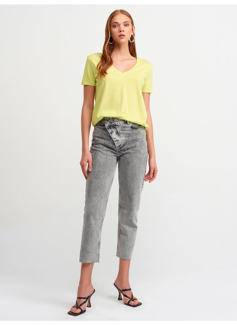 3470 V-Neck Basic T-Shirt-Lime