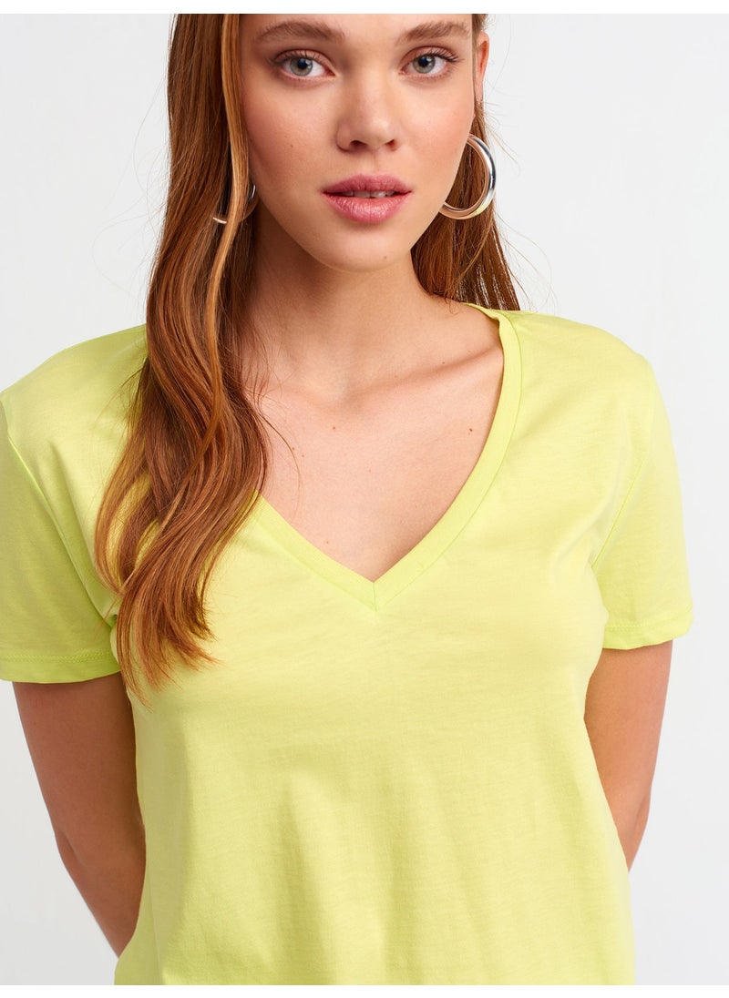 3470 V-Neck Basic T-Shirt-Lime