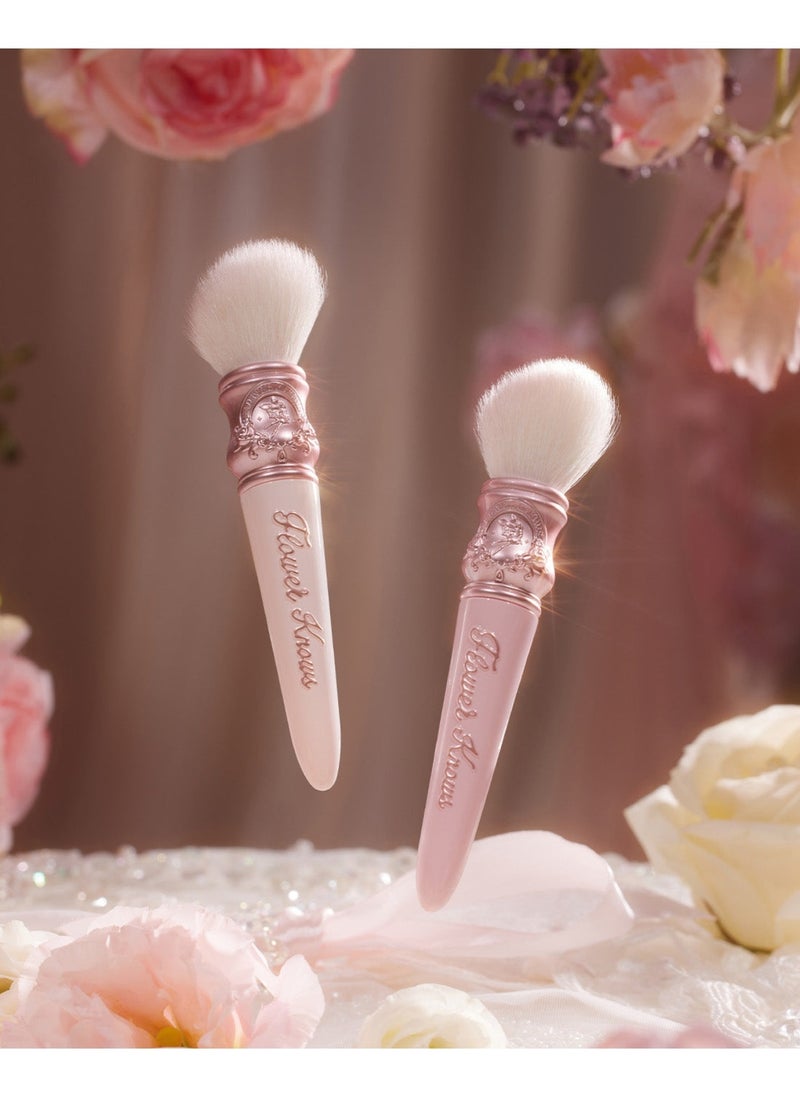 Midsummer Fairytales Collection Blush Brush Makeup Tool For Flawlessly Contouring And Defining With Powder Blush  Bronzer-01 White Vanilla