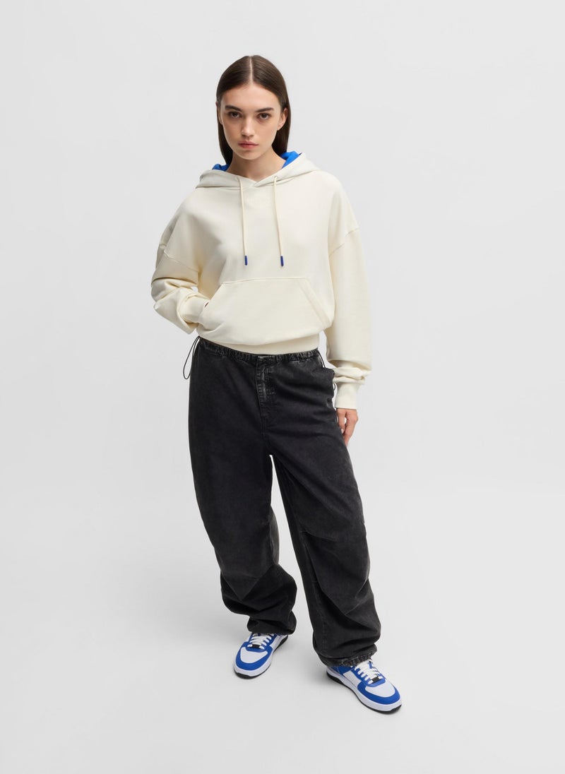 Cropped hoodie in cotton terry with blue-lined hood