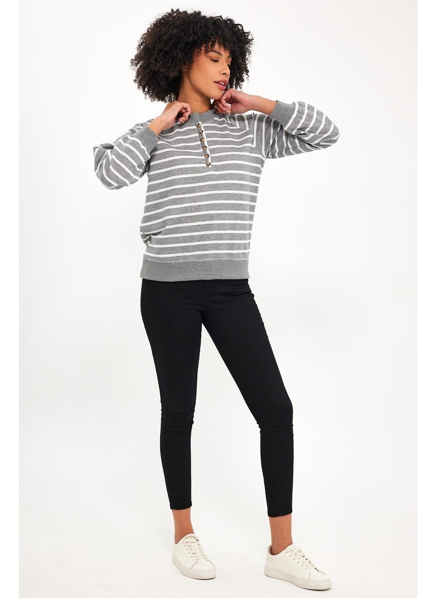 Buttoned Raglan Sleeve Sweatshirt (B23-00164)