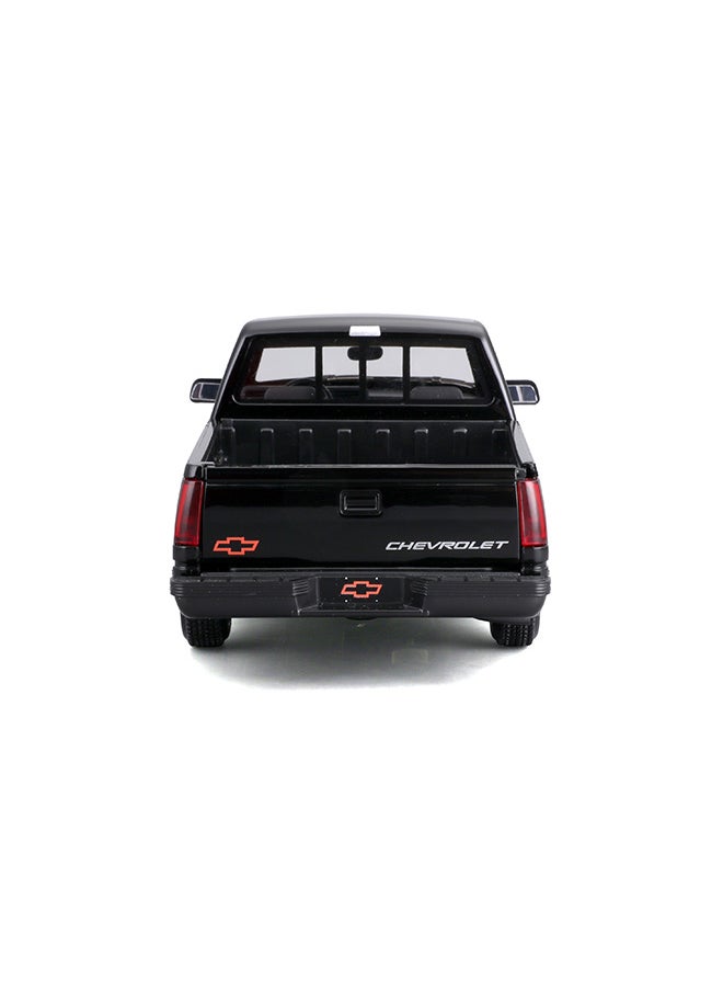 1:24 1993 Chevrolet 454 Ss Pick-Up Black Officially Licensed Scaled Replicas of Collectible Diecast Metal Models with Exquisite Interior & Exterior Detailing for All Ages