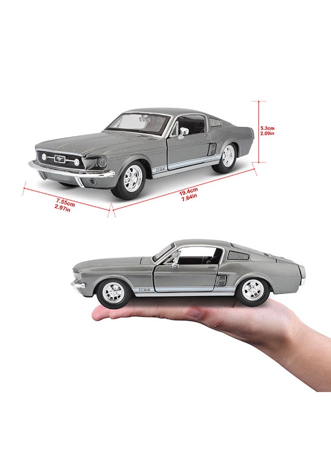 1:24 Se (A) - 1967 Ford Mustang Gt Met Grey Officially Licensed Scaled Replicas of Collectible Diecast Metal Models with Exquisite Interior & Exterior Detailing for All Ages