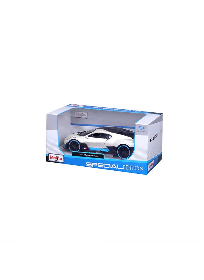 1:24 Sp. Ed. (B) - Bugatti Divo - Matte. White Officially Licensed Scaled Replicas of Collectible Diecast Metal Models with Exquisite Interior & Exterior Detailing for All Ages